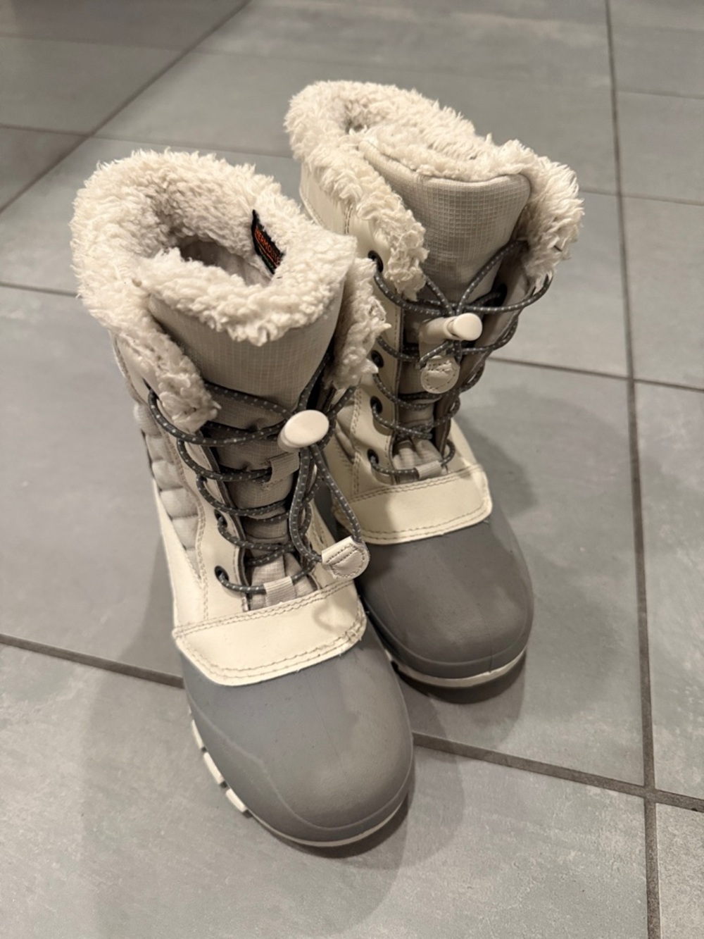 Kids Insulated Winter Boots in Gray and Cream